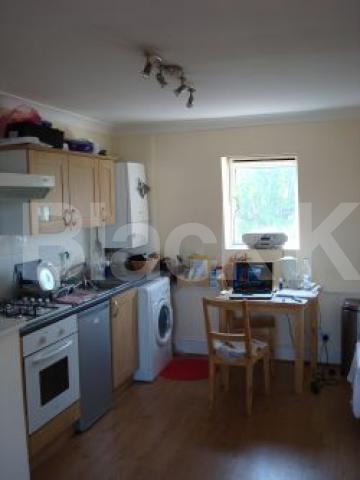 			New Instruciton, 2 Bedroom, 1 bath, 1 reception Flat			 Parkway, CAMDEN / REGENTS PARK W1